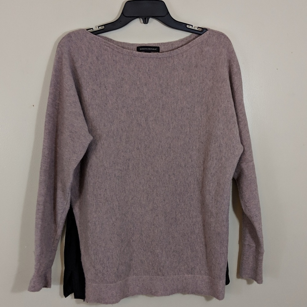 Banana Republic Long Sleeve Fuzzy Sweater Medium